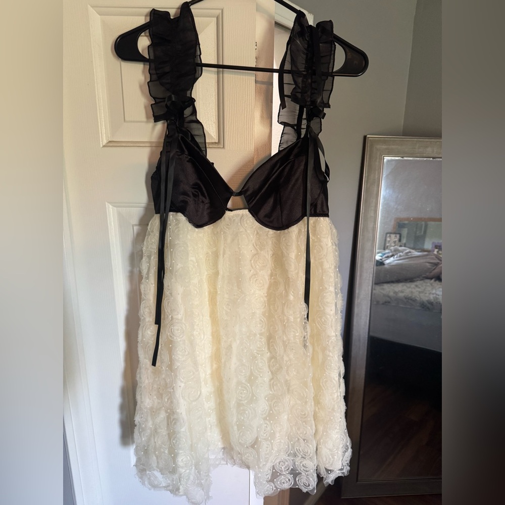 Black and White Lace Dress